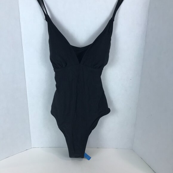 Women's Black NWT Cupshe Swimsuit, Size M - Picture 1 of 8